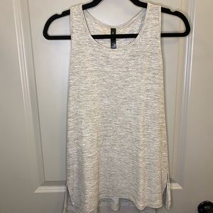 Tank top -workout top! Super soft!